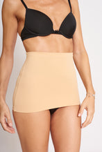 Carica l'immagine sul visualizzatore della galleria, Discreet Ostomy Girdle - Beige